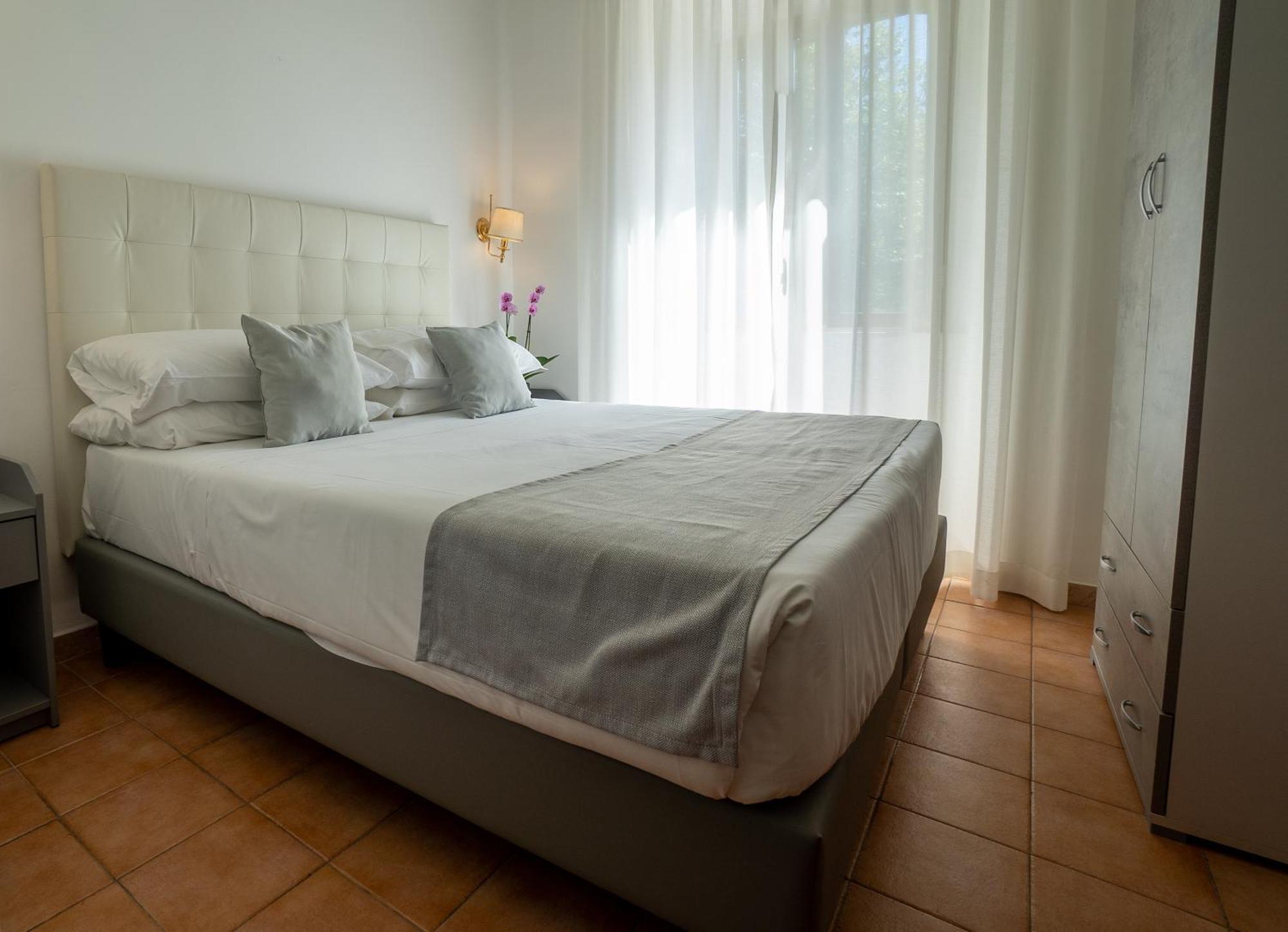 Hotel Gabriella Ρώμη Εξωτερικό φωτογραφία