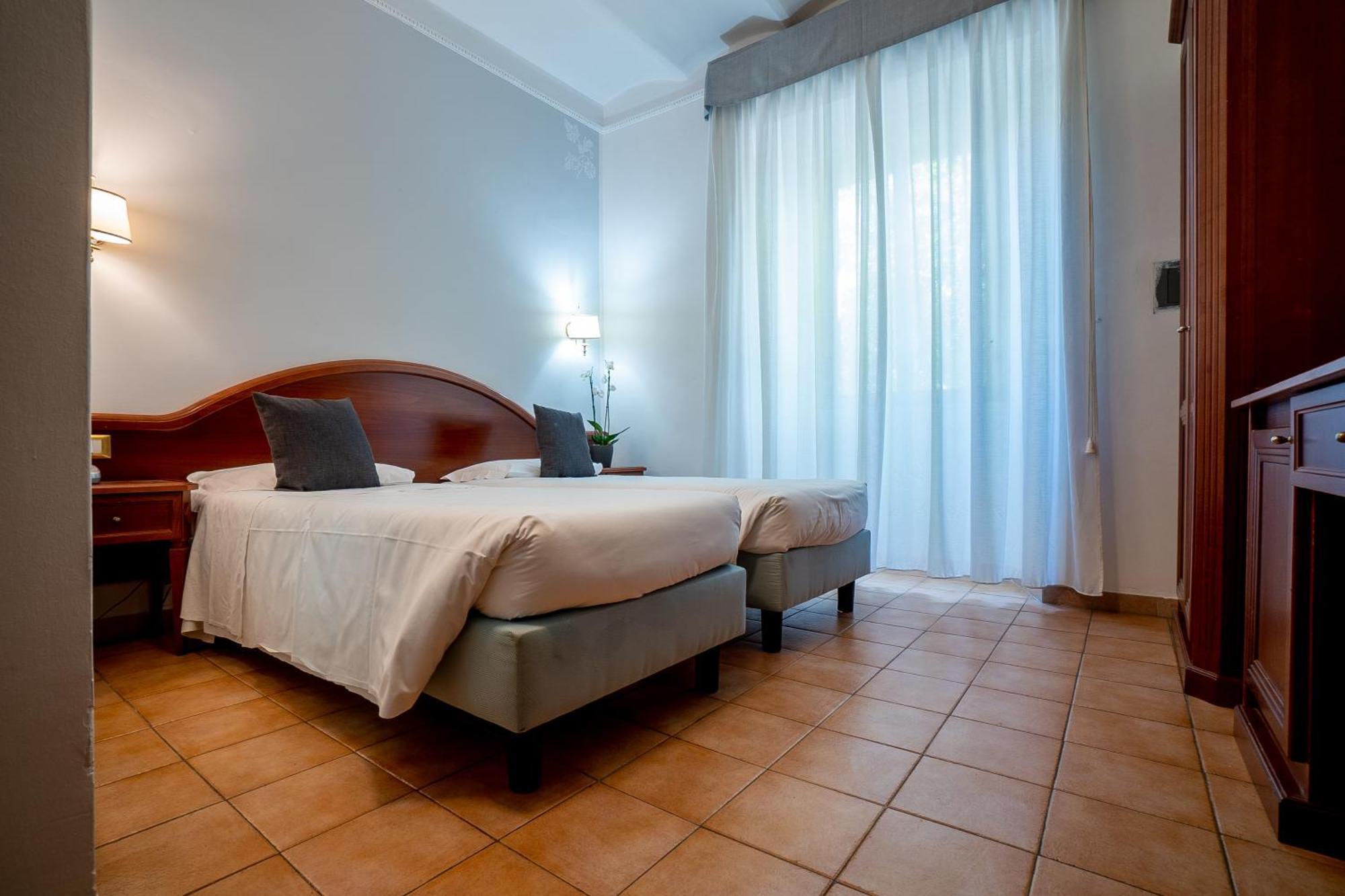 Hotel Gabriella Ρώμη Εξωτερικό φωτογραφία