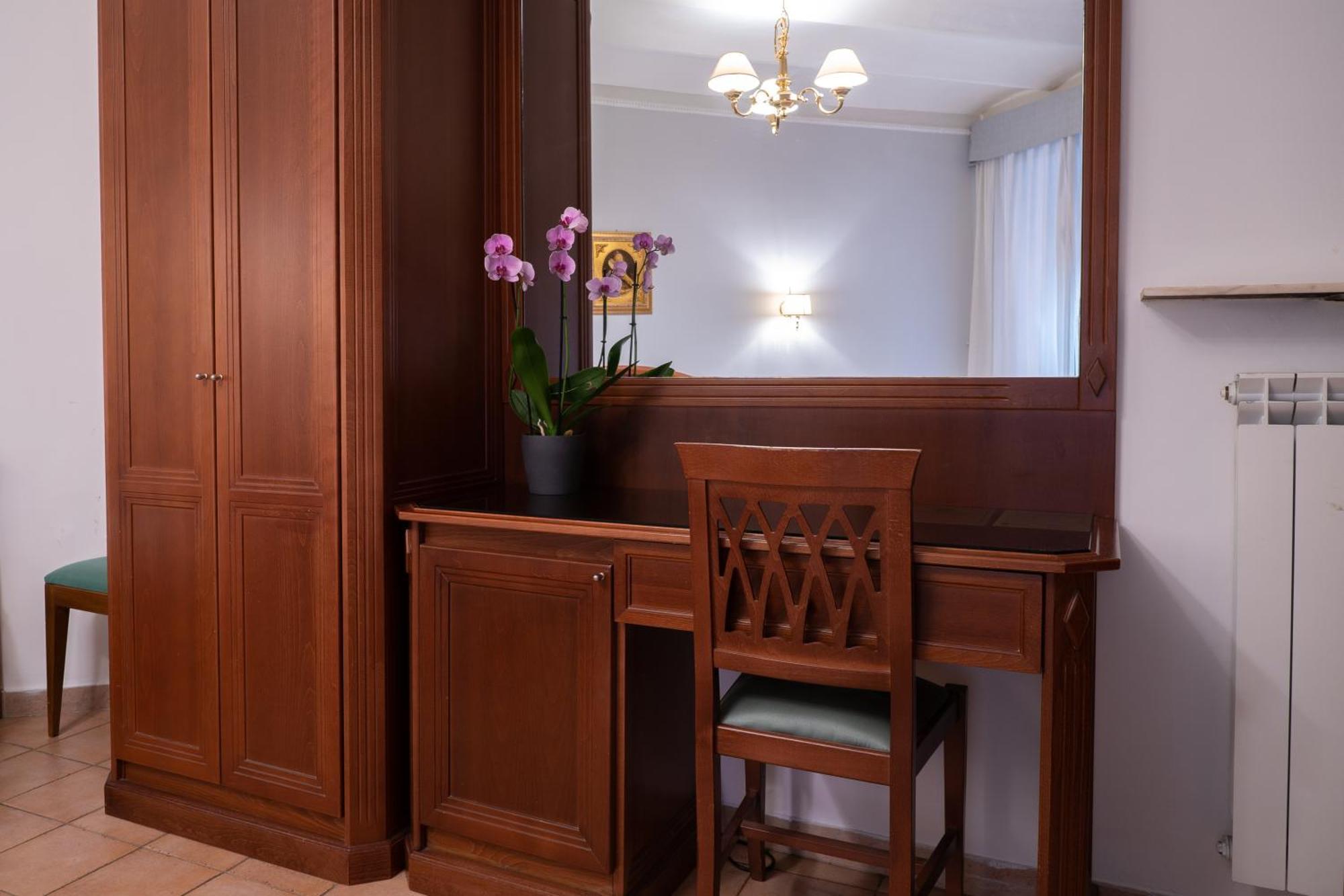 Hotel Gabriella Ρώμη Εξωτερικό φωτογραφία